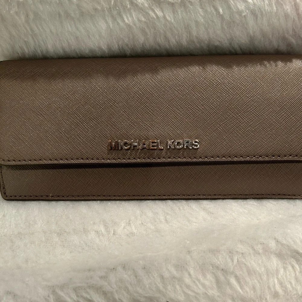 NWOT Michael Kors Slim Jet Set Wallet - Picture 6 of 10